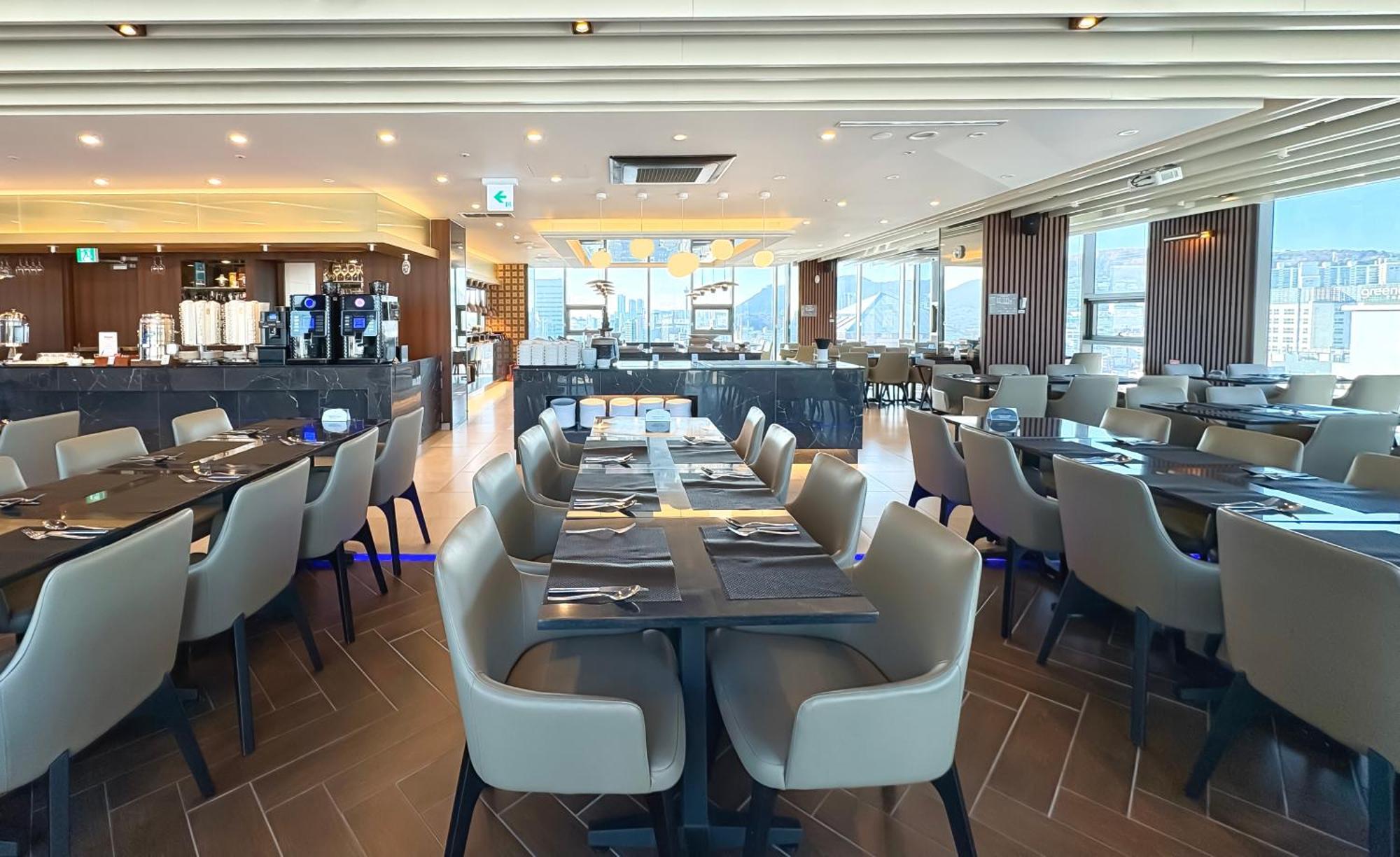 Ramada Encore By Wyndham Busan Station Exterior photo